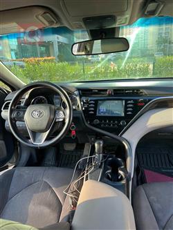 تۆیۆتا کامری